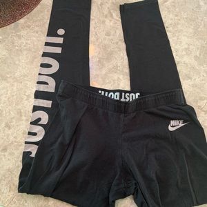 Nike "just do it" leggings sz M